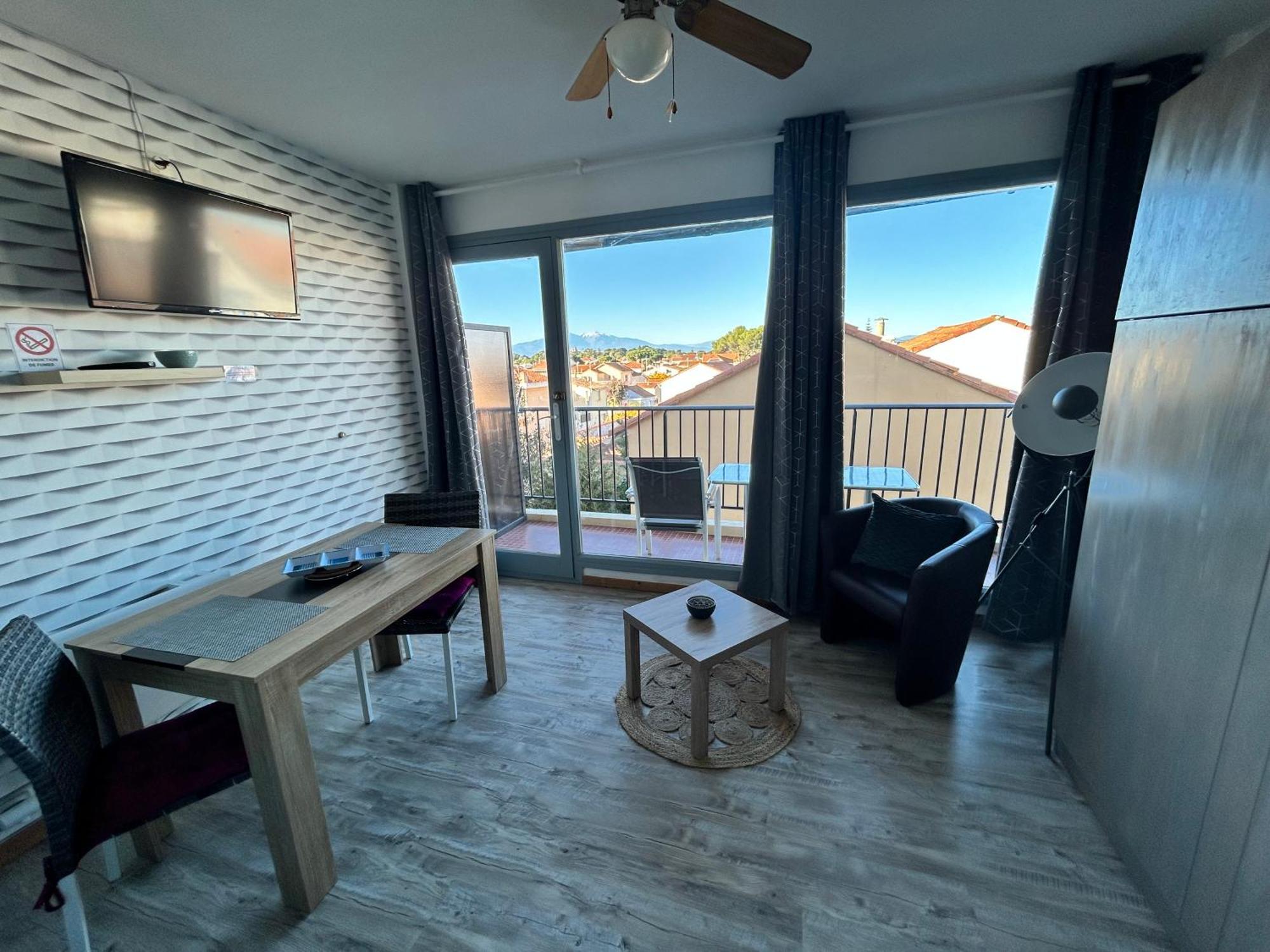 Charmant Studio 20 M De La Plage Canet-en-Roussillon Dış mekan fotoğraf