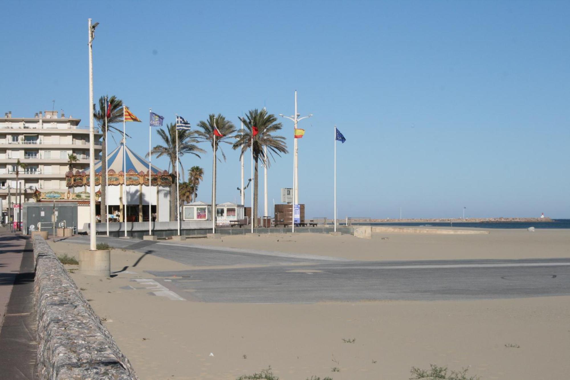 Charmant Studio 20 M De La Plage Canet-en-Roussillon Dış mekan fotoğraf